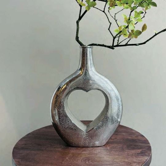 Bild von Elegante Aluminium-Vase Silberglanz, 26x7x35 cm