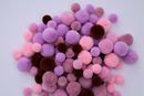 Bild von PomPon Set 100 Wild Berry Wolloptik