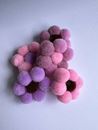 Bild von PomPon Set 100 Wild Berry Wolloptik