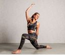 Bild von Yoga-Bra Maui in black/nature von The Spirit of OM