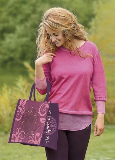 Bild von Strickpulli mit Seide in pink-orchidee von The Spirit of OM