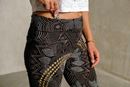 Bild von Yoga Leggings Maui in black/nature von The Spirit of OM