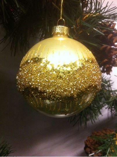 Bild von Nordische Weihnachtskugel aus Glas, Gold, VE-12