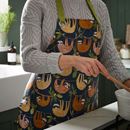 Bild von Hanging Around Oilcloth Apron - Ulster Weavers