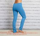 Bild von Yogahose lang mit Rockbund in aloha-blau von The Spirit of OM