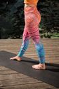 Bild von Yoga Leggings Indian Spirit in mango-pink-blue von The Spirit of OM