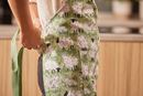 Bild von Woolly Sheep Cotton Apron - Ulster Weavers