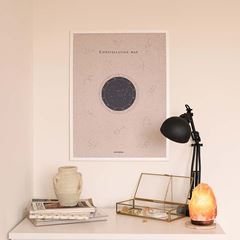 Bild von Miss Wood  Constellation Map - L Neptune - White Frame