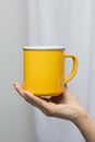 Bild von Tasse YELLOW CANDY